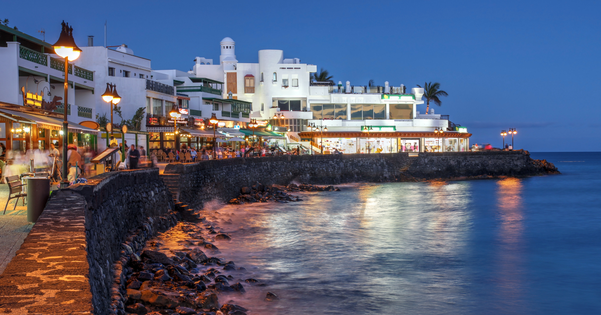 Flights to Arrecife