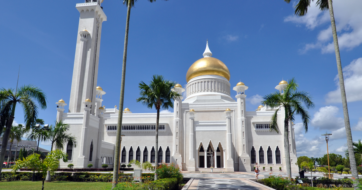 Flights Diqing - Bandar Seri Begawan