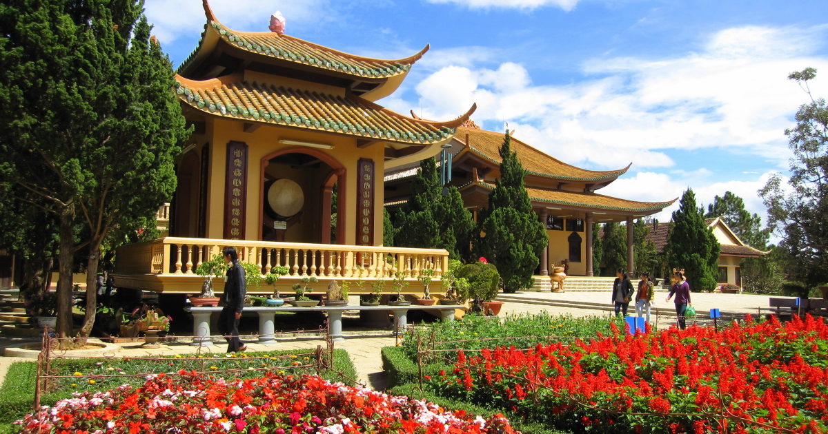 Flights to Dalat