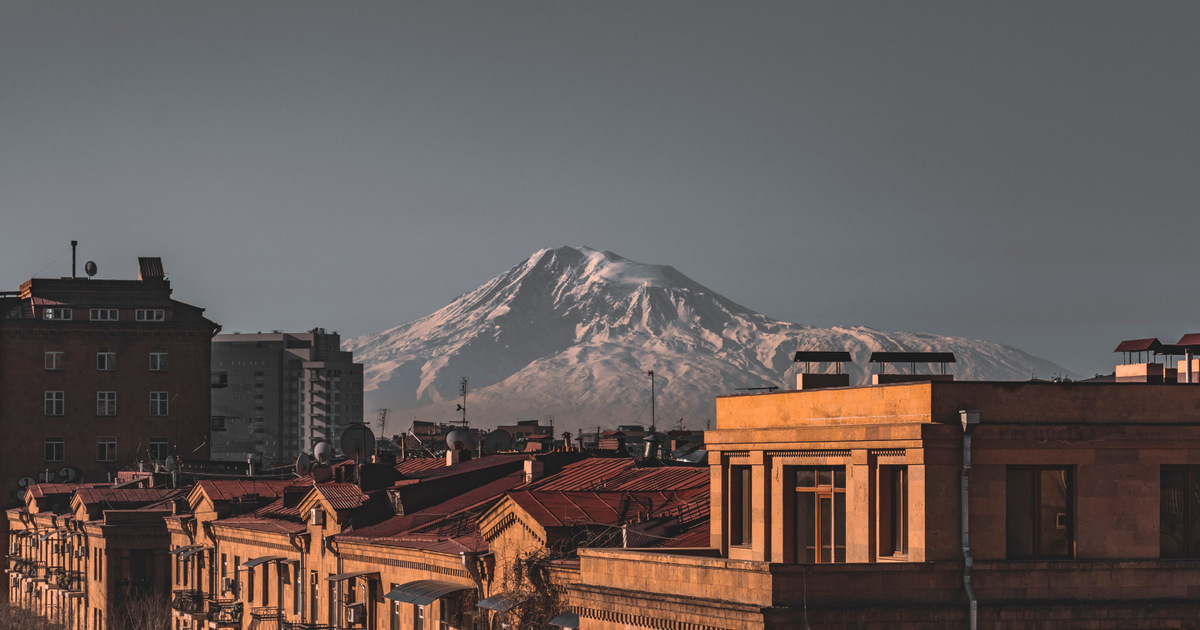 Flights Melbourne - Yerevan