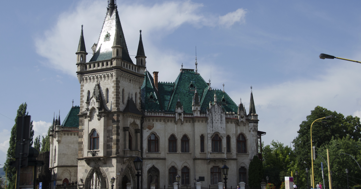 Flights Isparta - Kosice