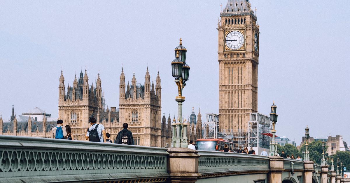 Flights to London