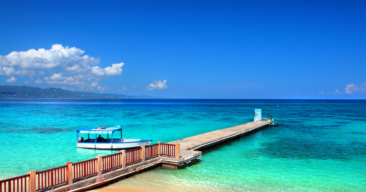 Flights Cheyenne - Montego Bay