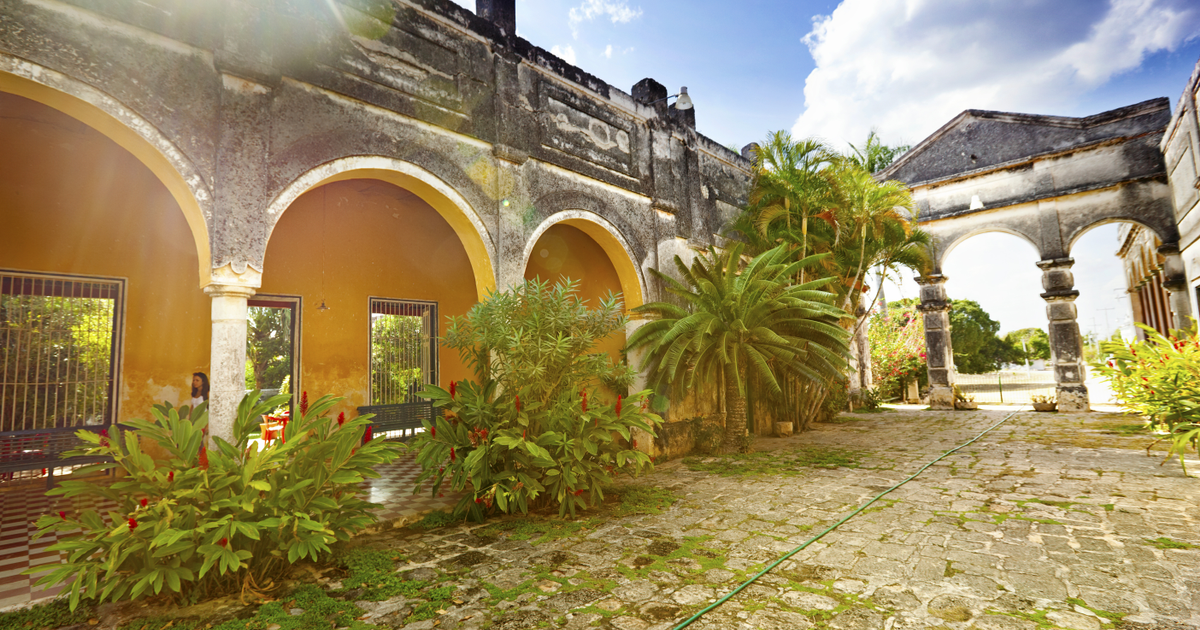 Flights to Merida
