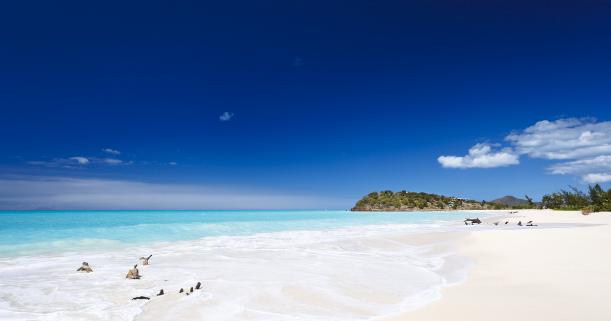 Flights to Mustique