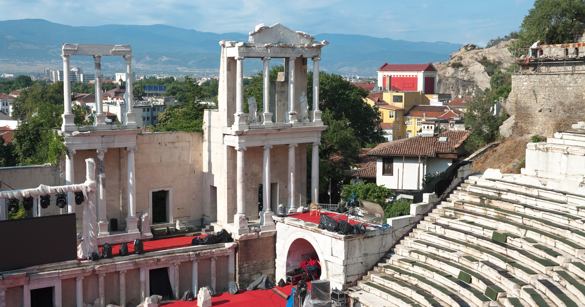 Flights to Plovdiv