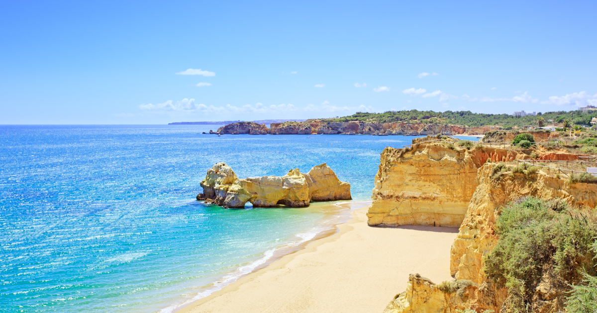 Flights to Portimao