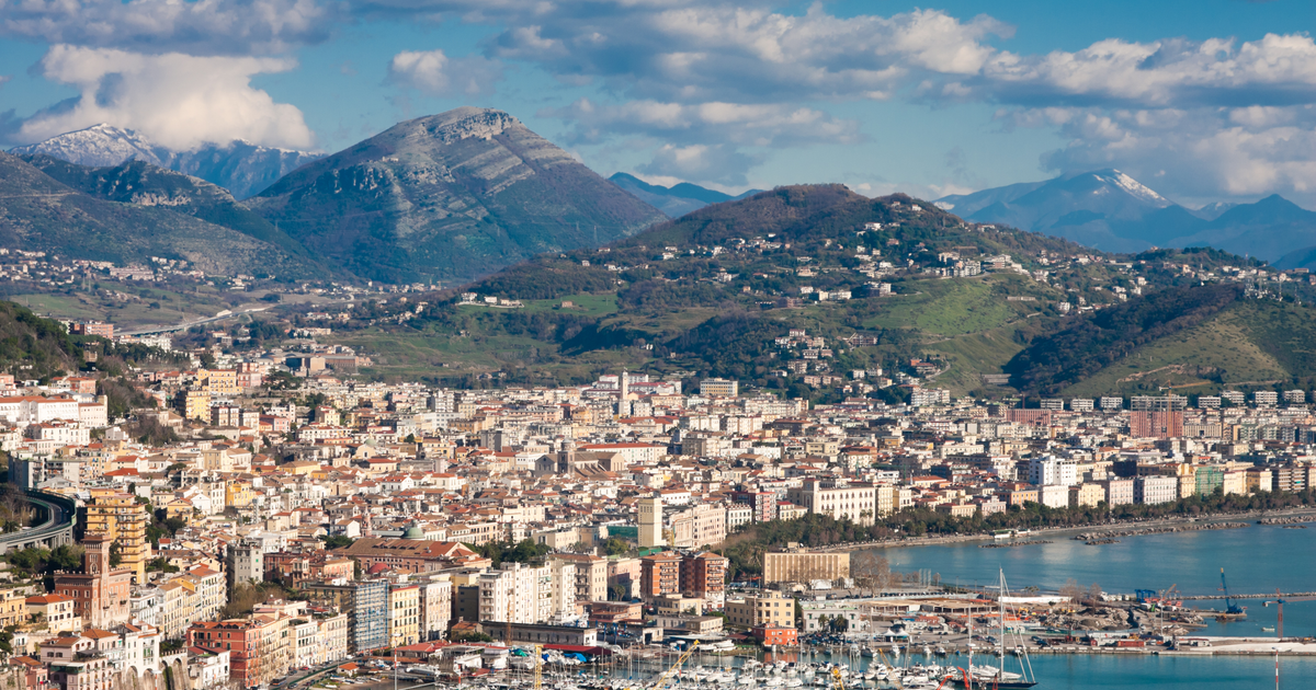 Flights to Salerno