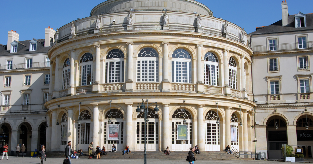 Flights to Rennes