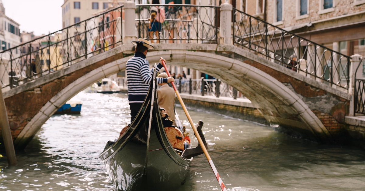 Flights to Venice