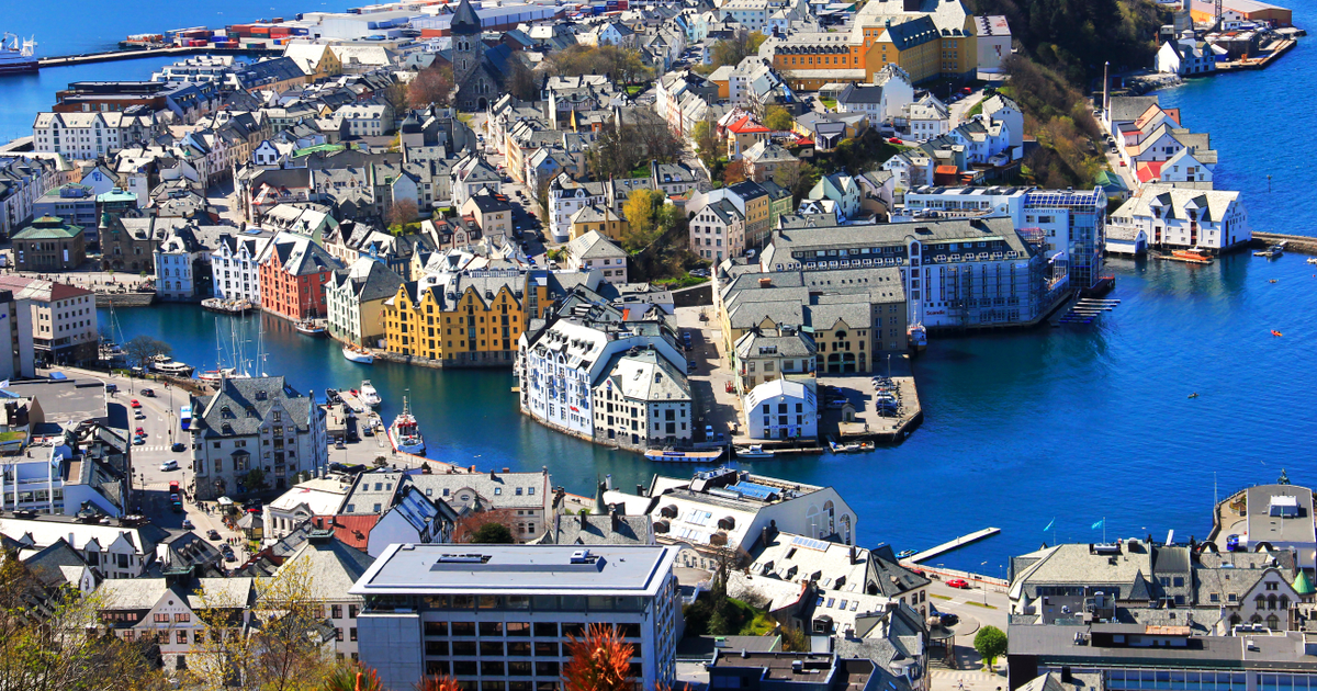 Flights Eugene - Norway