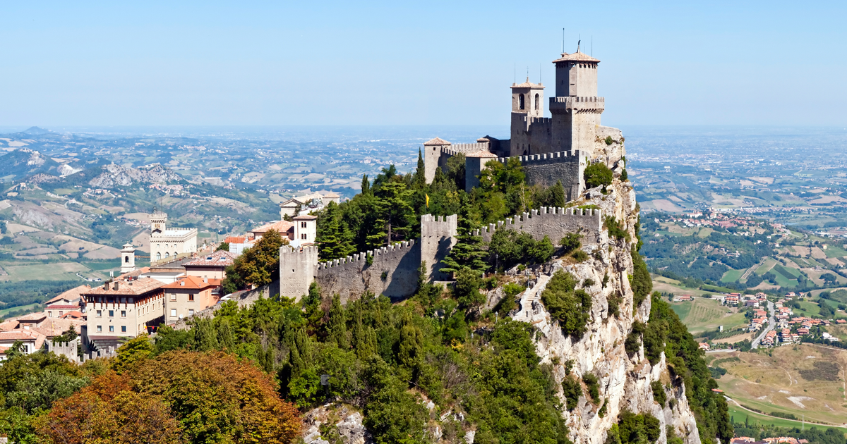 Flights to San Marino