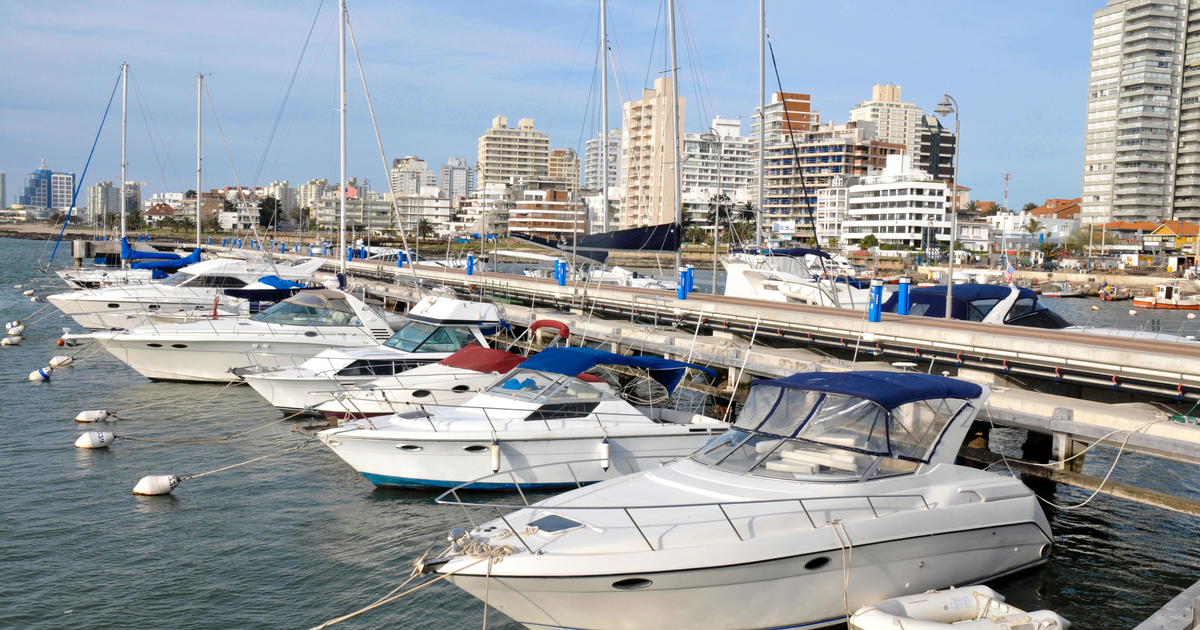 Flights to Uruguay